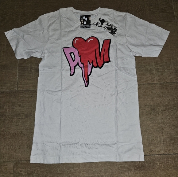 Emotionally Unavailable T Shirt - Picture 1 of 2